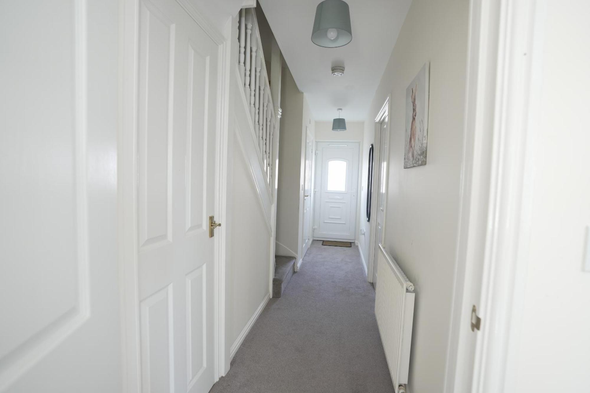 Spacious 4 Bedroom, Perfect For Contractors, Families, Private Parking Royal Wootton Bassett Extérieur photo